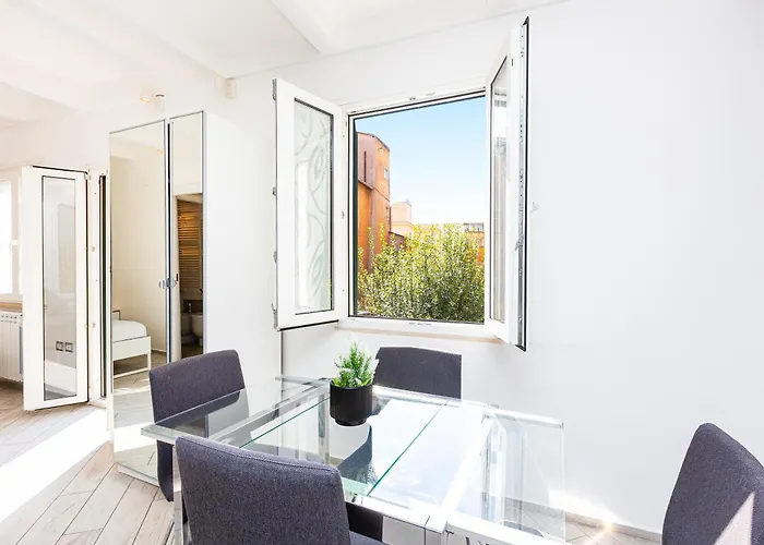 Monti Terrace By In *