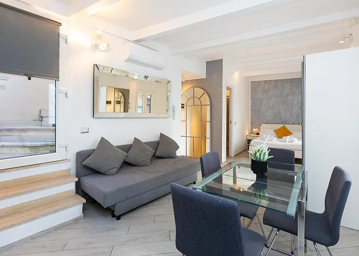 Monti Terrace By In Apartment Rom