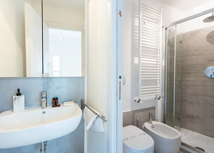 Apartment Monti Terrace By In Rom
