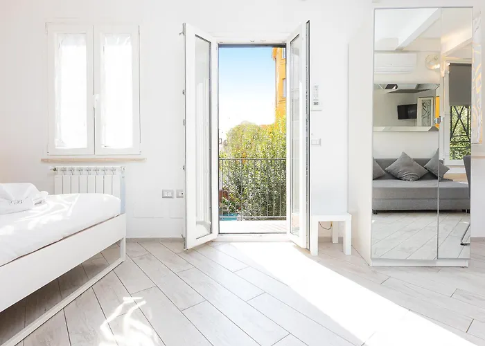 Monti Terrace By In Apartment Rom